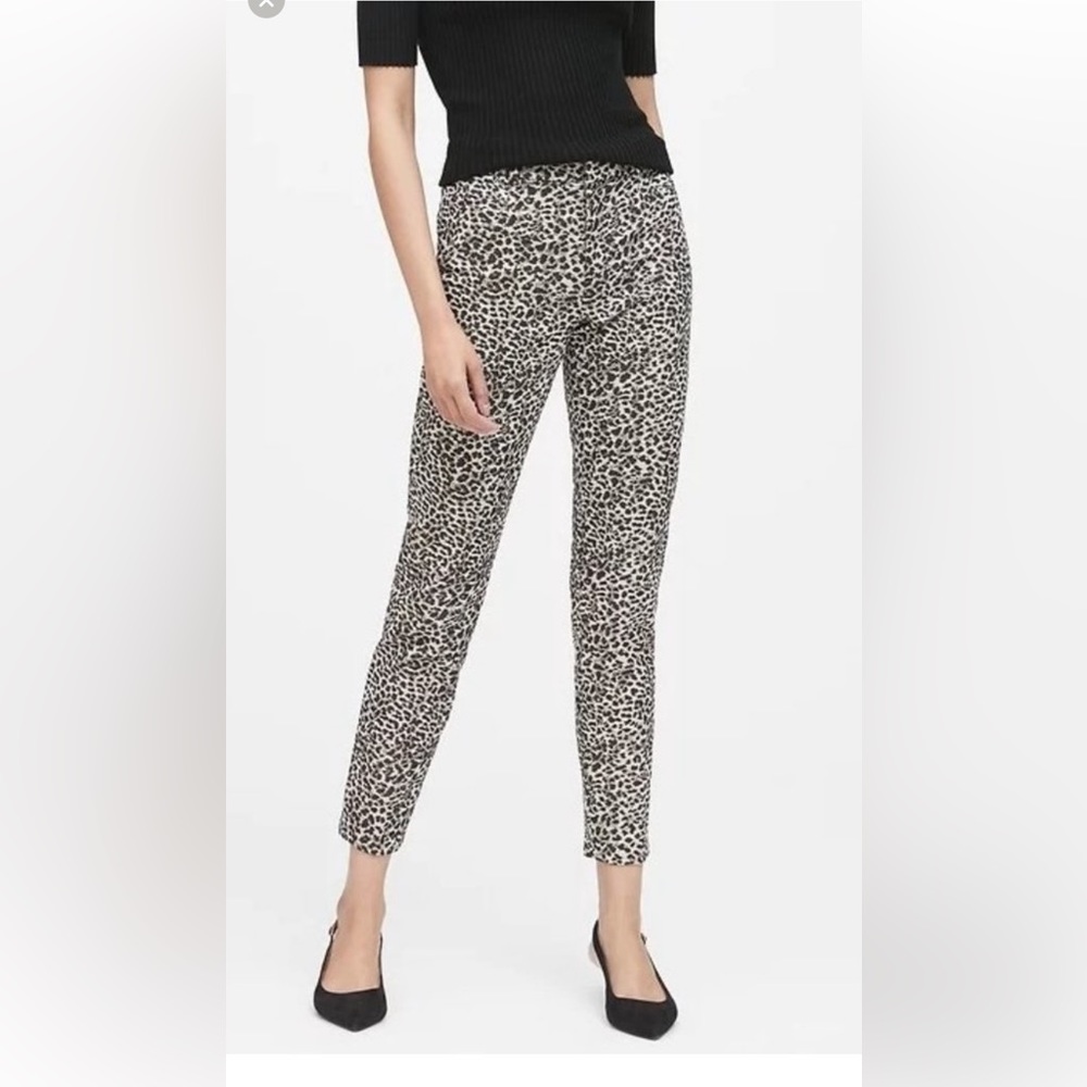 Banana Republic Metallic Leopard Print Sloan Pants Size 2 EUC